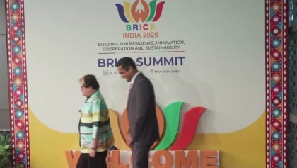 48-1789114073-eNBnC-frame-38.jpg